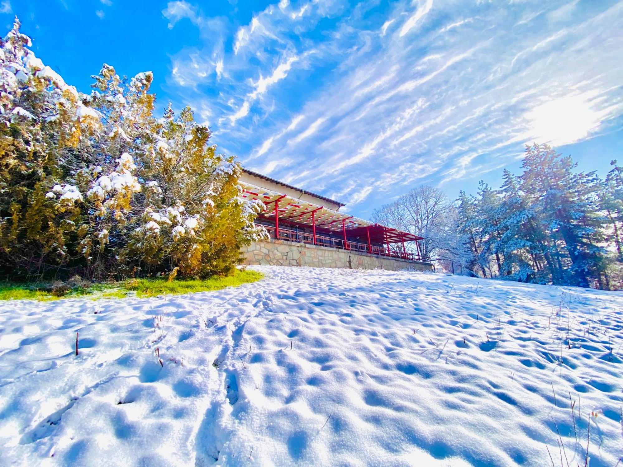 Хижа Манастирчето-Книжовник Chaskowo Exterior foto